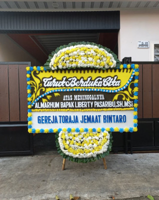 Papan Bunga Duka di Kemloko