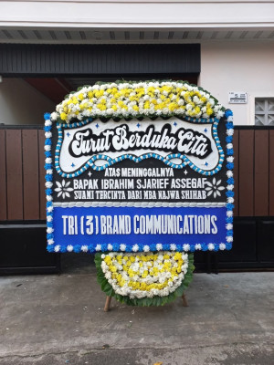 Papan Bunga Duka di Kemloko